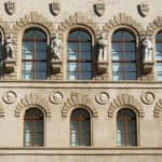 Beliebte Online Casinos: Anzeigen gegen Bwin, Tipico und Bet300